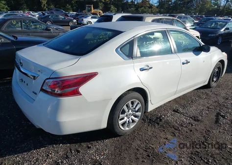 2013 Nissan Altima 2.5 S из США, поврежденный, VIN 1N4AL3AP7DN427201